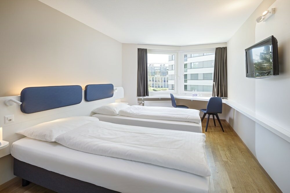 Фото Hotel Welcome Inn Zurich Airport