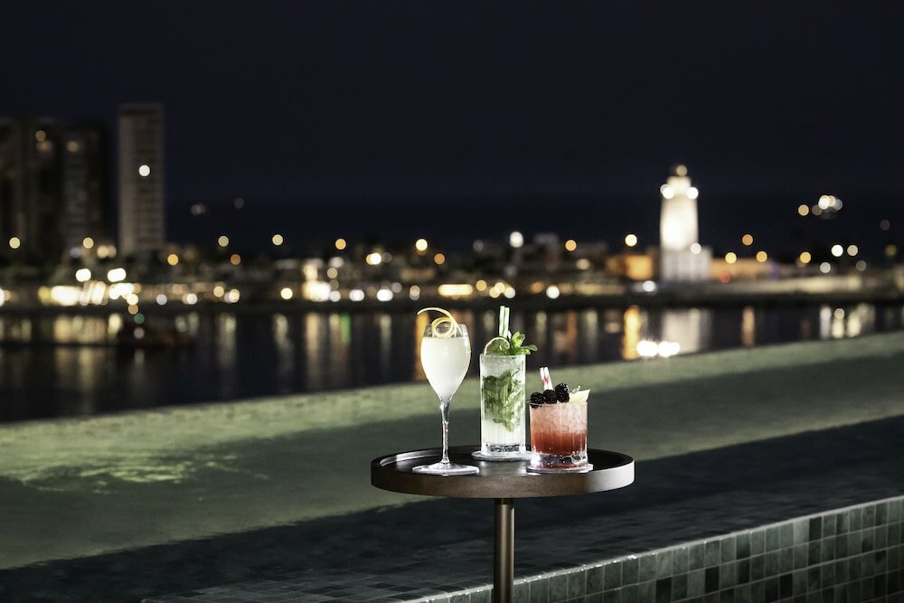 Фото Only You Hotel Malaga