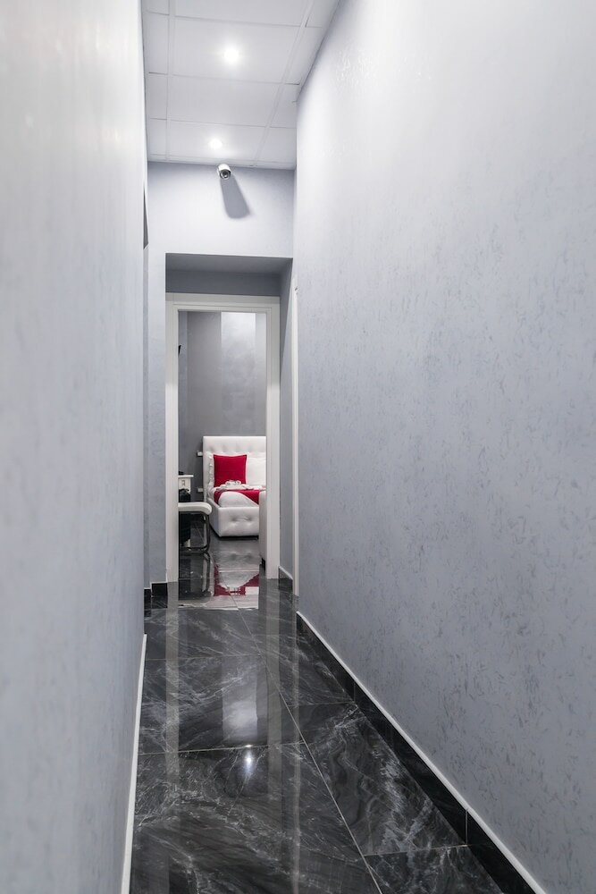 Фото Hotel Bella Napoli Suites