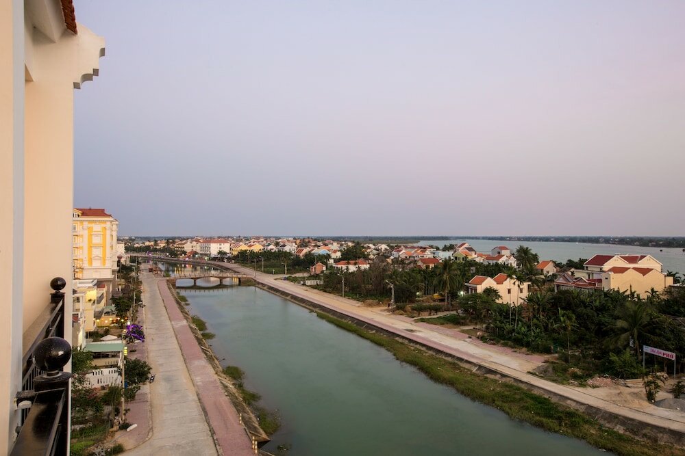 Фото River Suites Hoi An Hotel