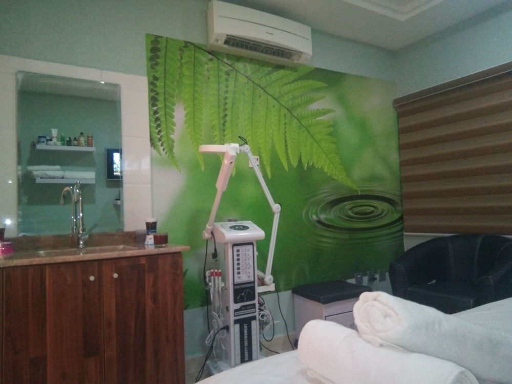 Фото Qualibest Grand Hotels