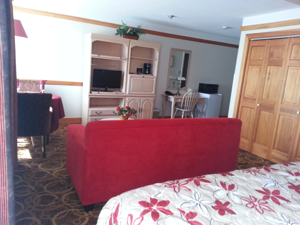 Фото Granite Town Hotel