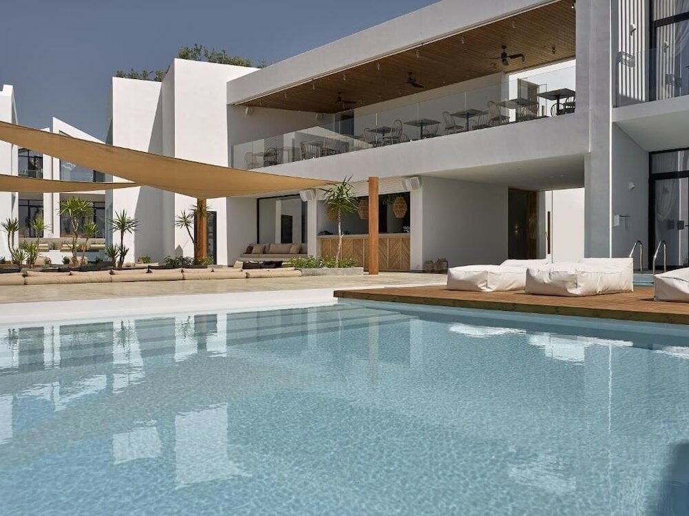 Фото Cavo Vezal - Adults Only