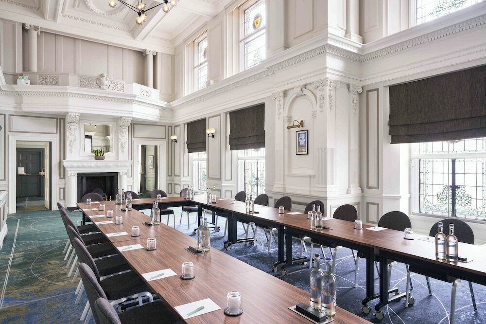 Фото Отель The Clermont London