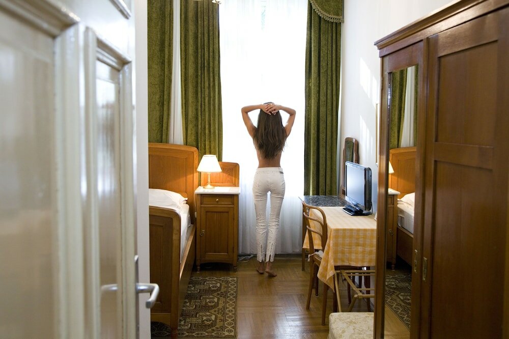 Фото Hotel Westend