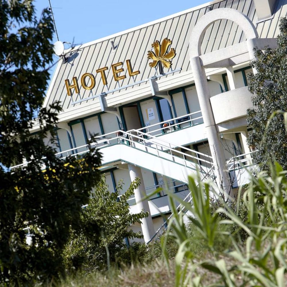 Фото Hotel Première Classe Salon De Provence