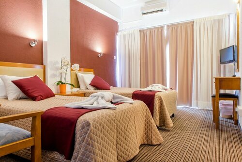 Внешний вид отеля Kings Hotel в Пафосе (город), фото 4