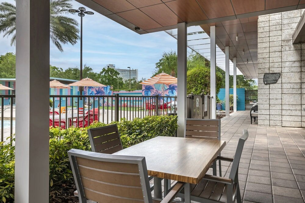 Фото Holiday Inn Orlando - Disney Springs Area, an Ihg Hotel