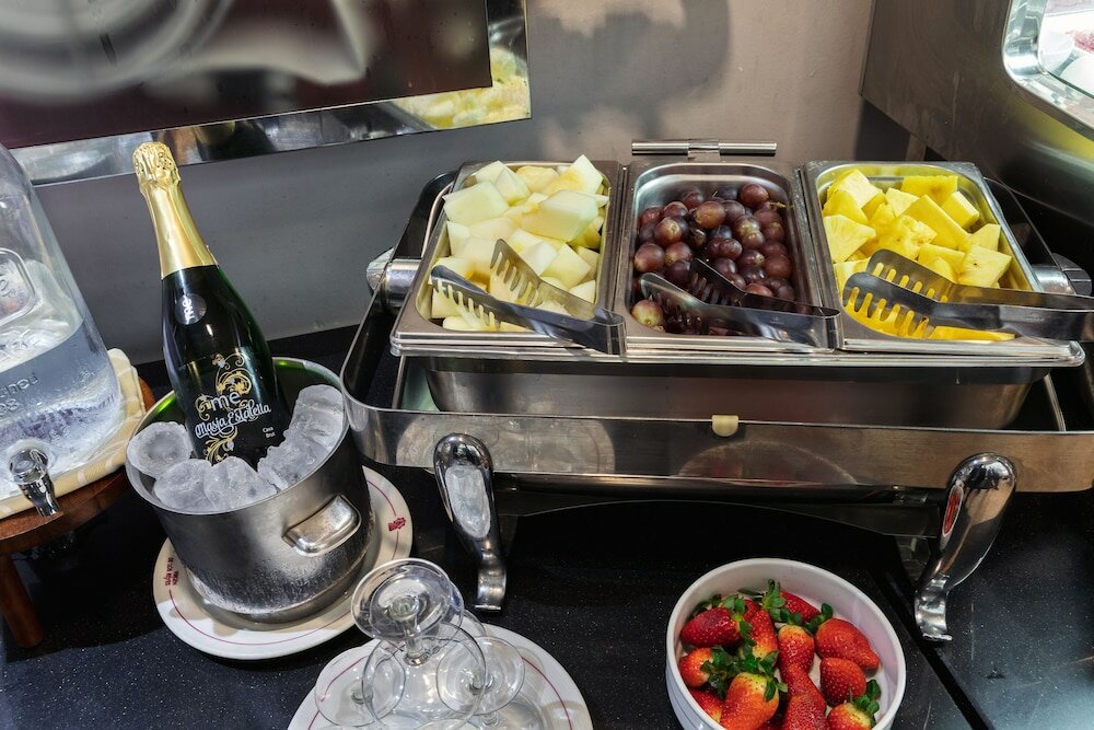 Фото Virgen de los Reyes