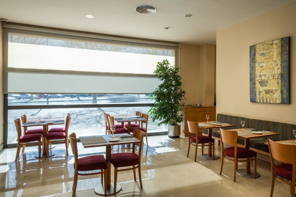 Фото Catalonia La Maquinista