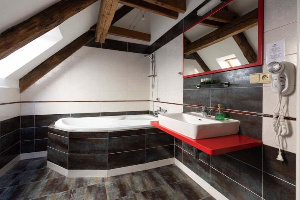 Фото Hotel Peregrin