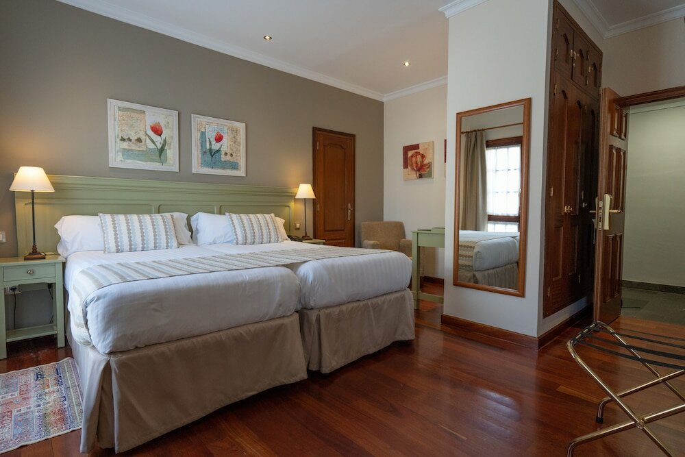 Фото Laguna Nivaria Hotel & SPA