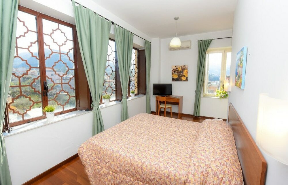Фото Villa Crawford - Religious Hospitality