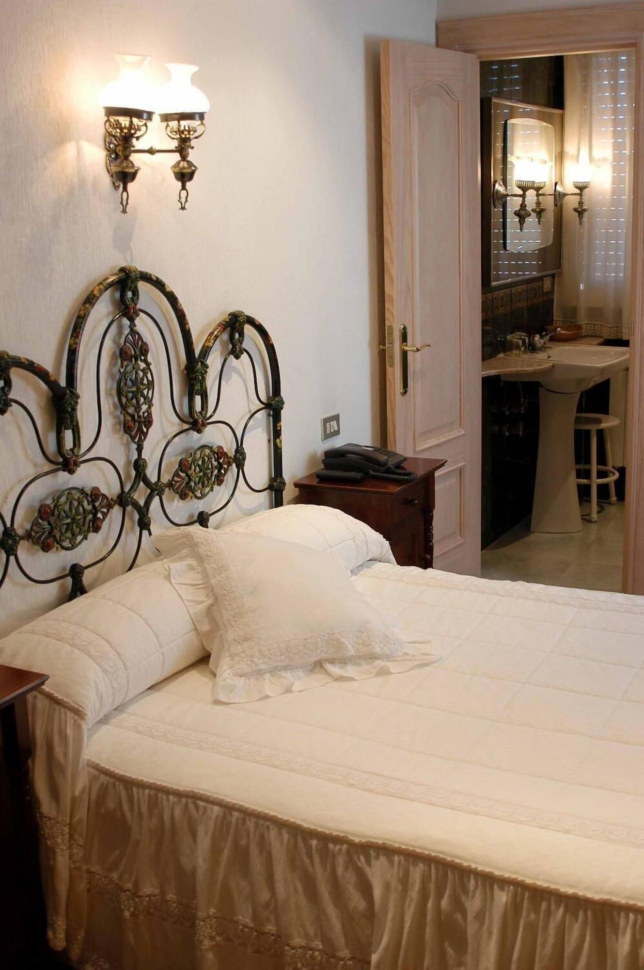 Фото Hotel Julia