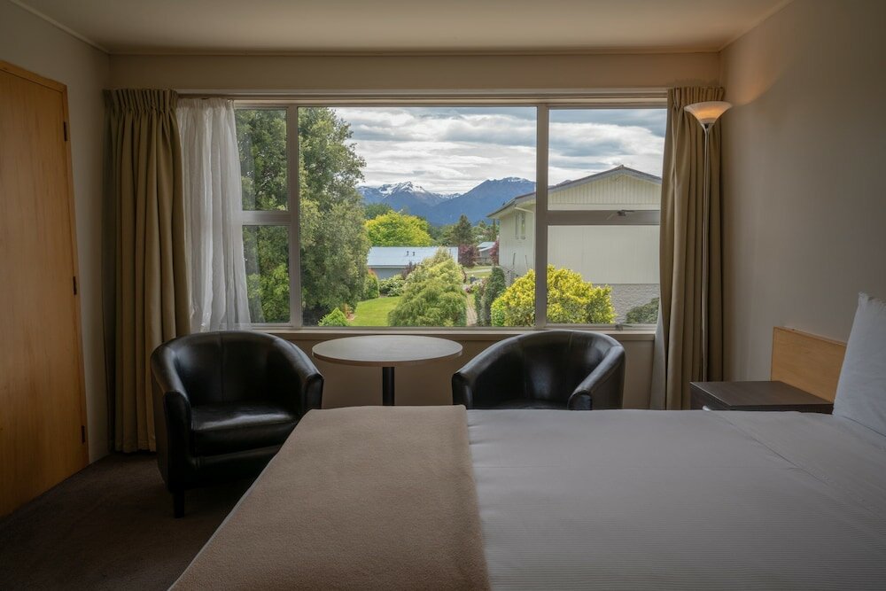 Фото Kingsgate Hotel Te Anau
