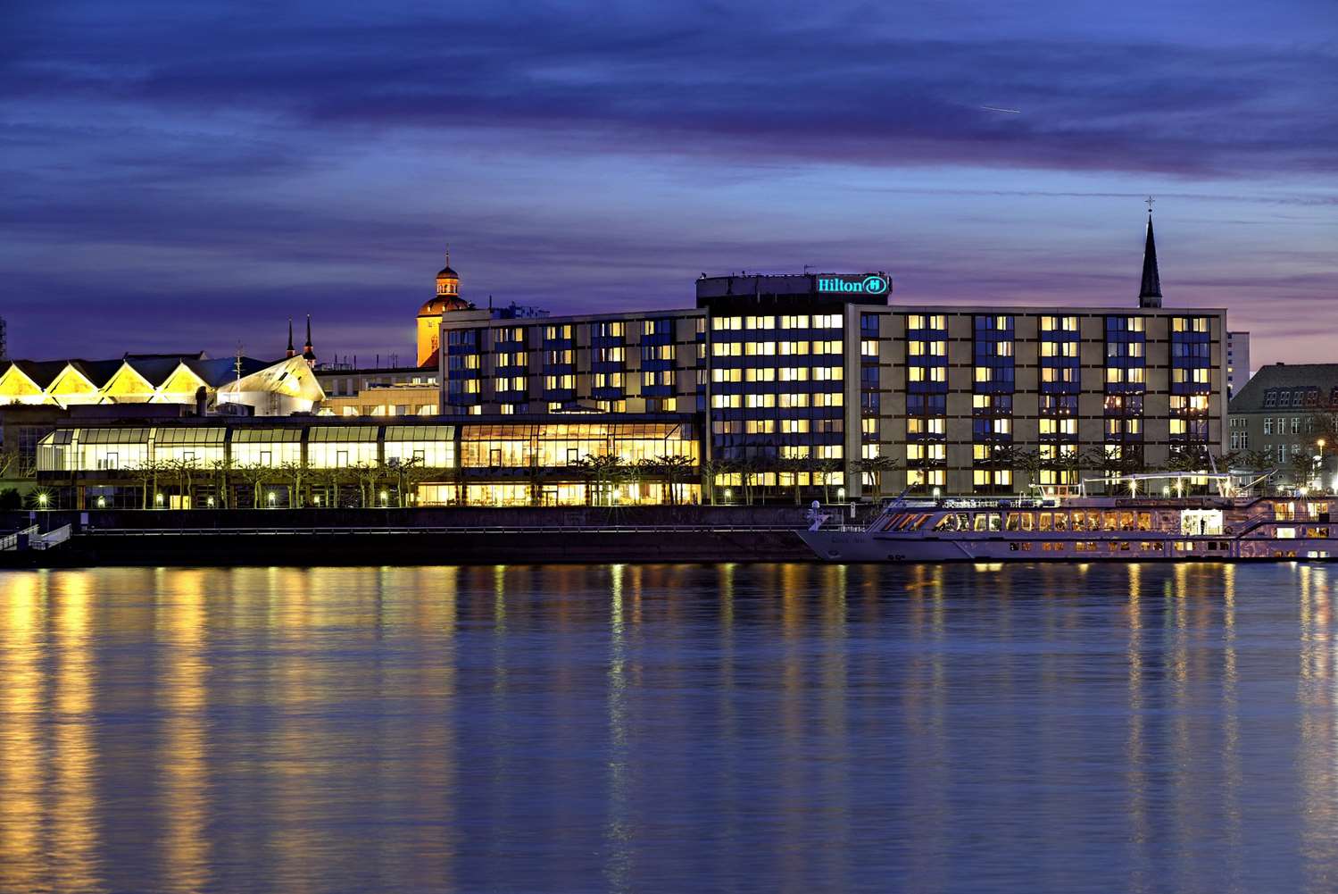 Фото Hilton Mainz