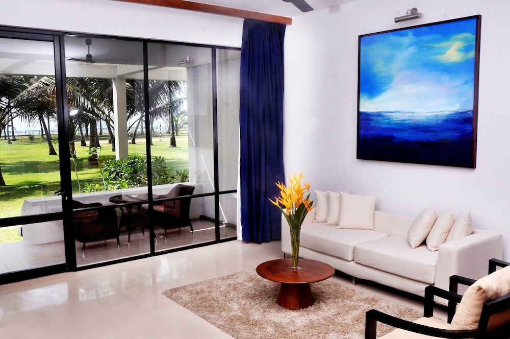 Фото The Blue Water