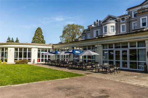 Внешний вид отеля Doubletree by Hilton Cheltenham в Челтнеме, фото 4