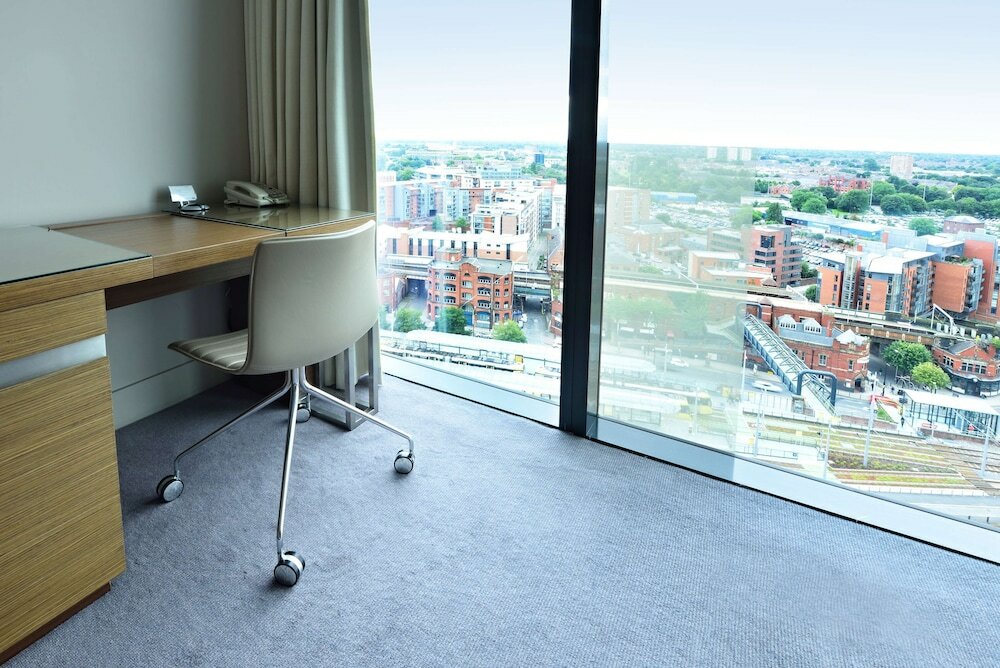 Фото Hilton Manchester Deansgate