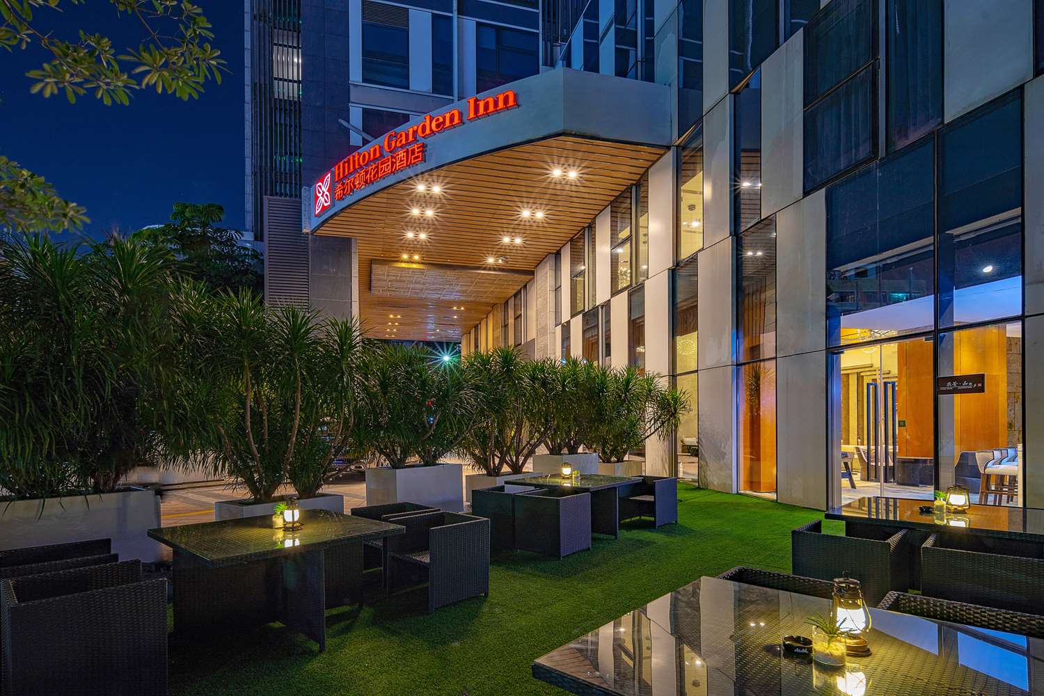 Фото Hilton Garden Inn Shenzhen Bao'an