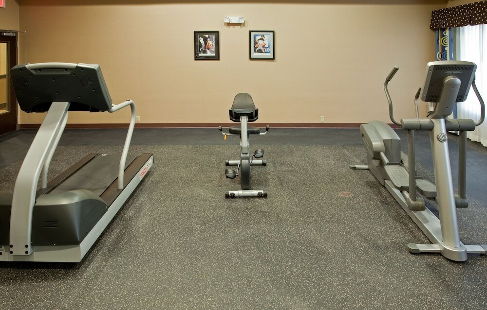 Фото Holiday Inn Express Hotel & Suites Austin South-Buda, an Ihg Hotel