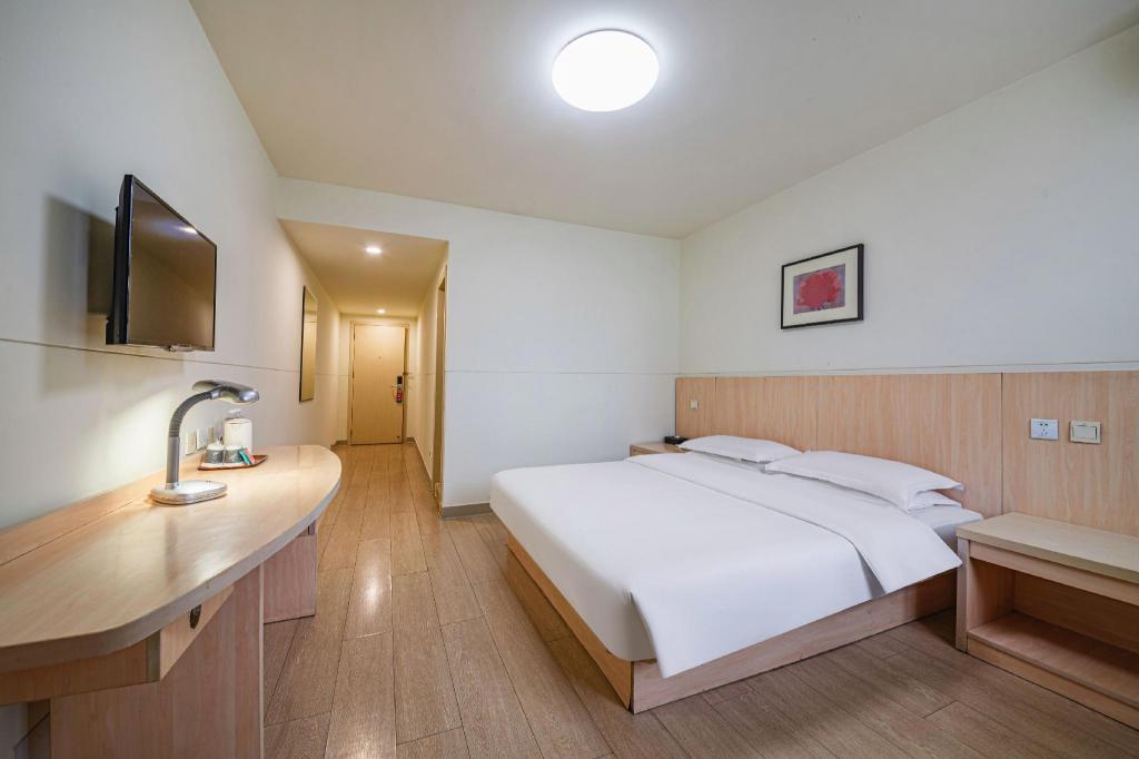 Фото Jinjiang Inn Chongqing Shopping & Entertainment