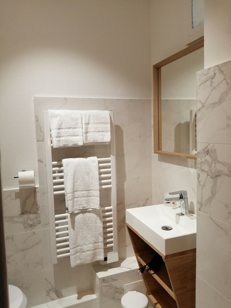 Фото Hotel Du Cygne