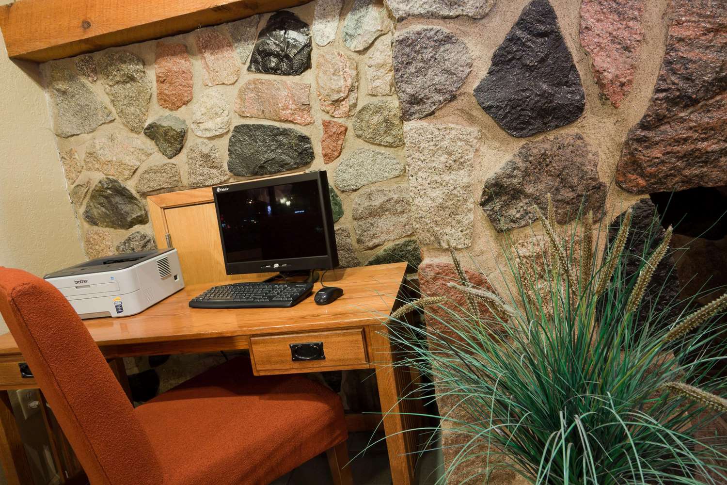 Фото AmericInn by Wyndham Worthington