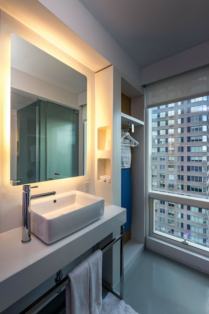 Фото Yotel New York Times Square