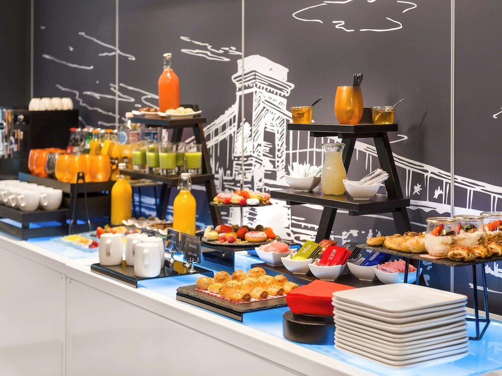 Фото Mercure Budapest Korona Hotel