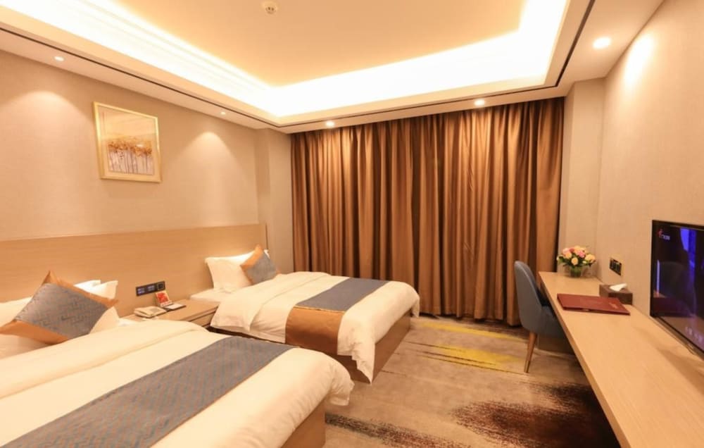 Фото Five Rams City Hotel