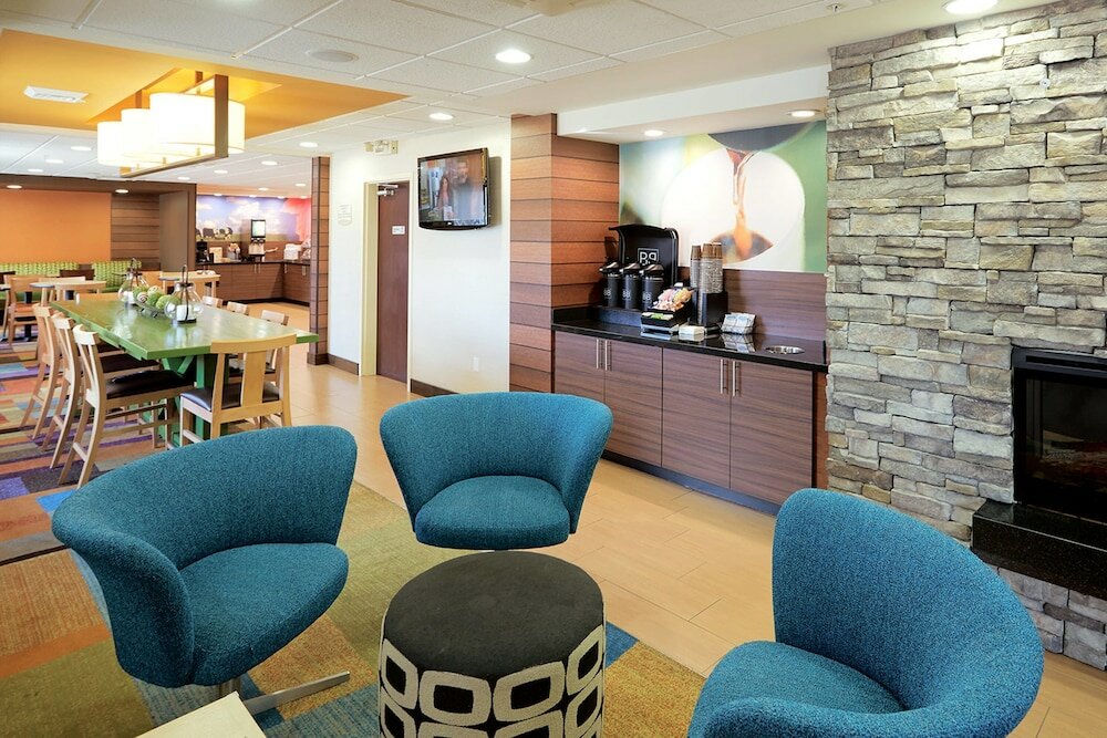 Фото Fairfield Inn by Marriott Salt Lake City South