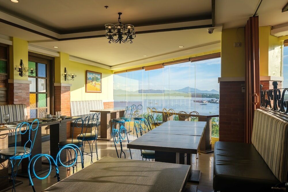 Фото Sunlight Guest Hotel