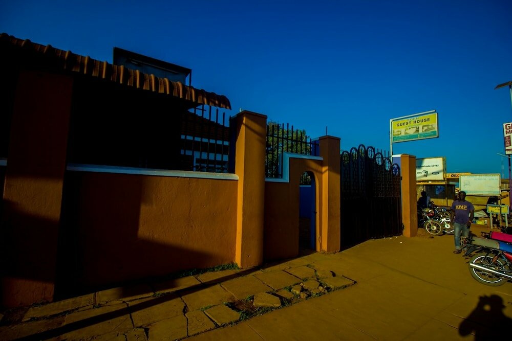 Фото Гостевой Дом Gorilla Africa