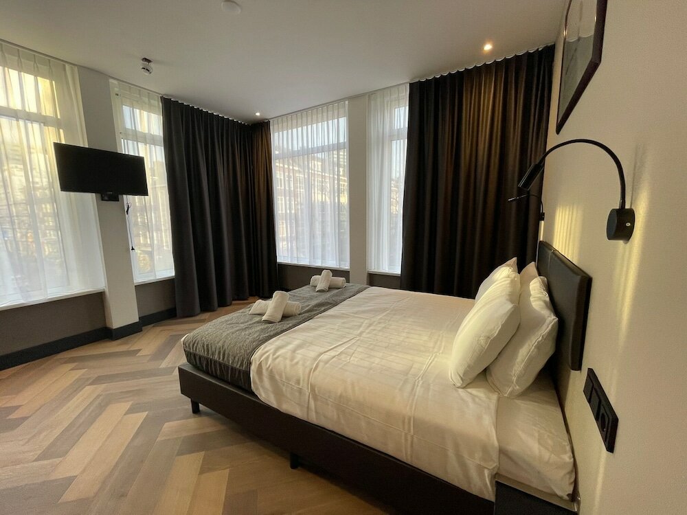 Фото H3 Hotel Rotterdam City Center