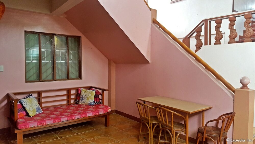 Фото Lola Itang Pension