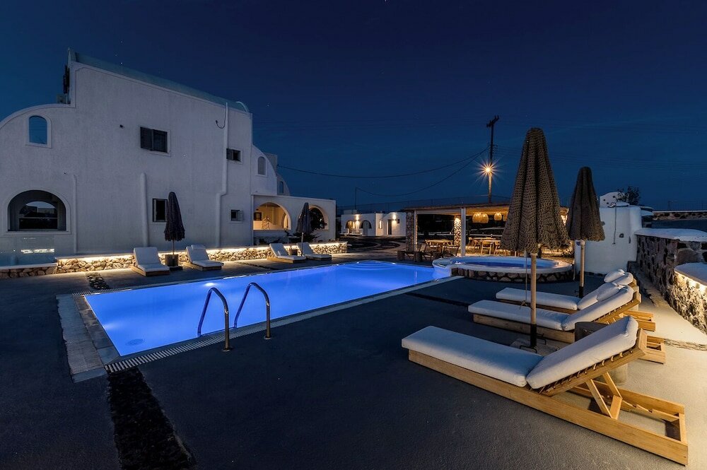 Фото Symmetry Suites