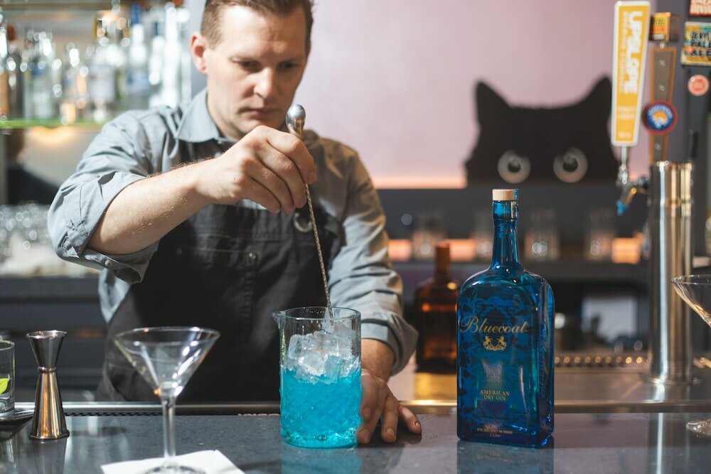 Фото Warwick Denver