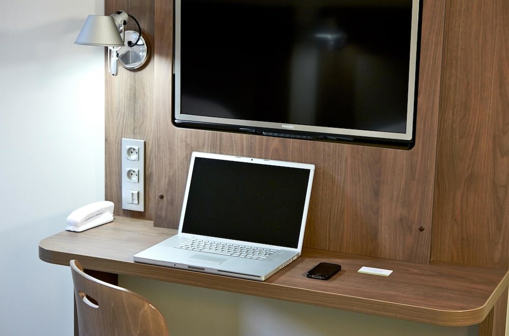 Фото Campanile Nancy Centre - Gare