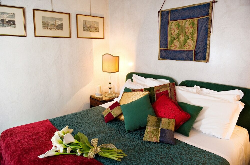 Фото Palazzo del Giglio