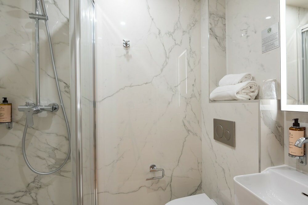 Фото Hotel au Coeur de Republique 