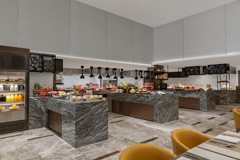 Фото Courtyard by Marriott North Pattaya