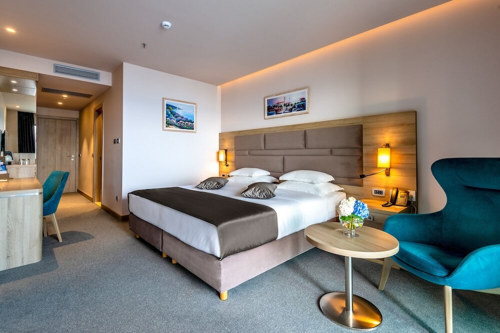 Фото Hotel Plaza Duce