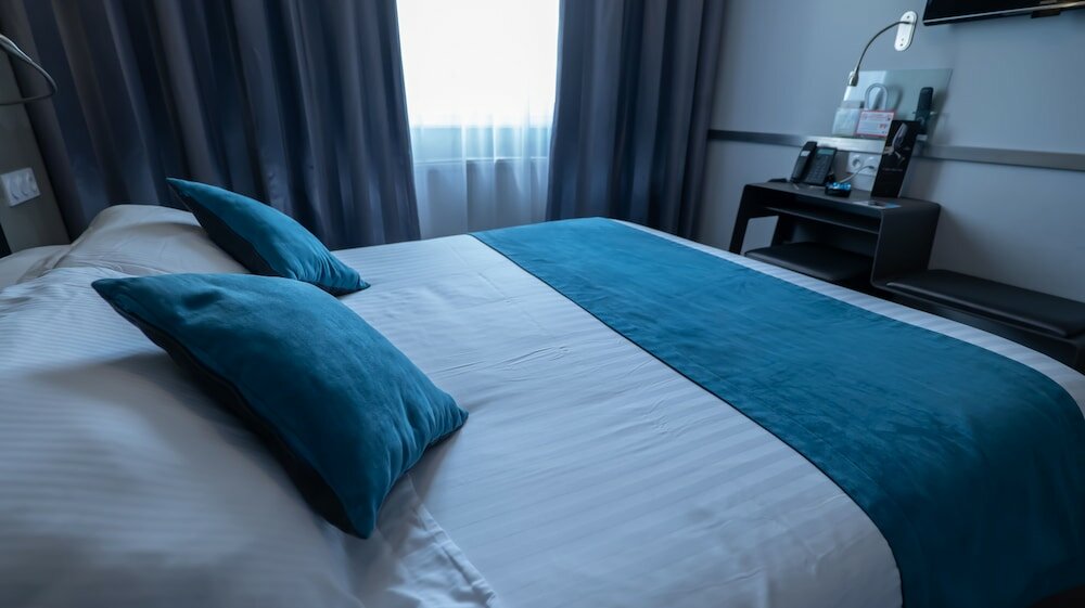 Фото Hôtel d'Orléans