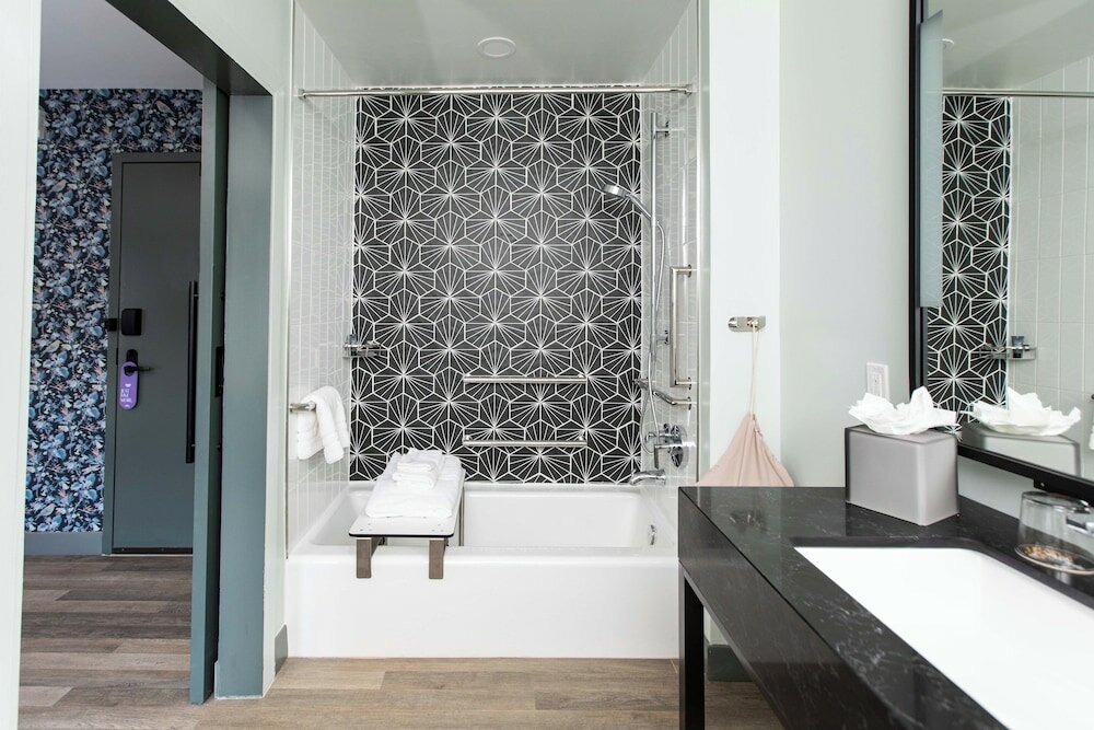 Фото voco The Darwin Atlanta Midtown by IHG