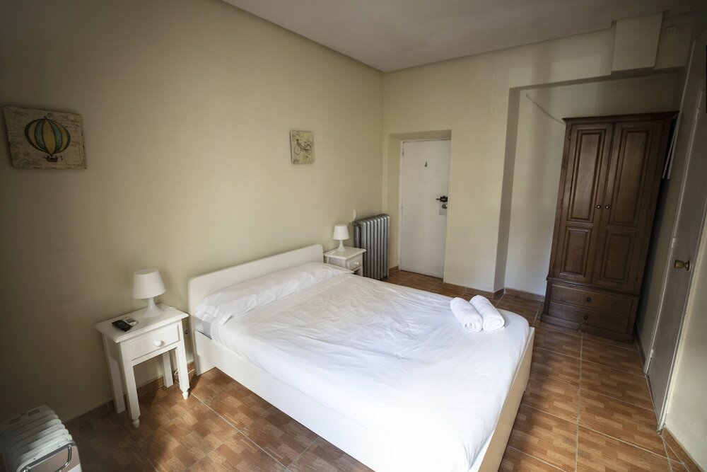 Фото Hostal Los Perales