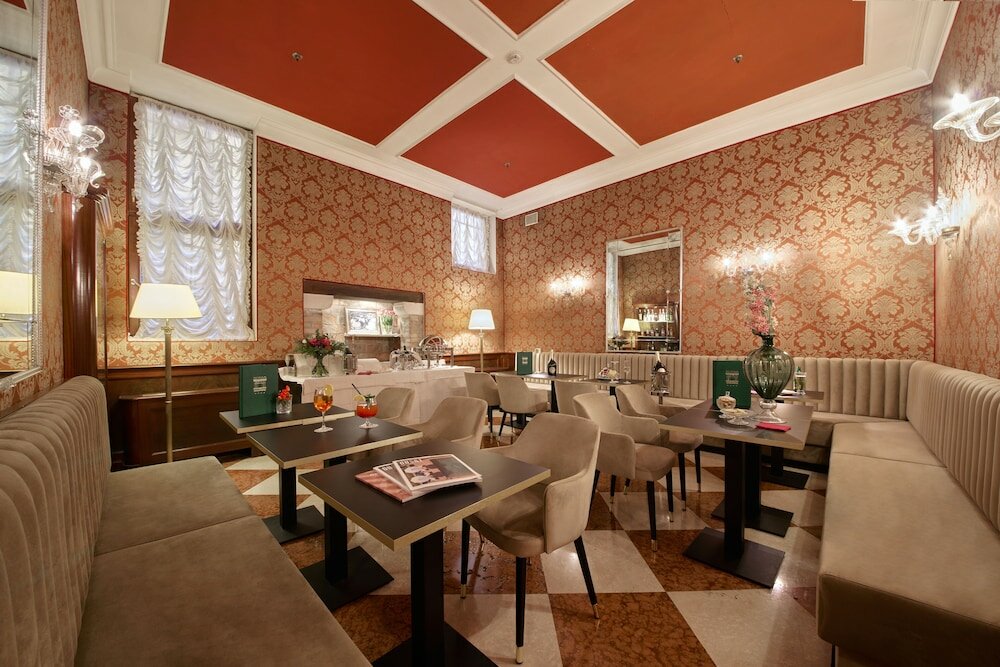 Фото Duodo Palace Hotel