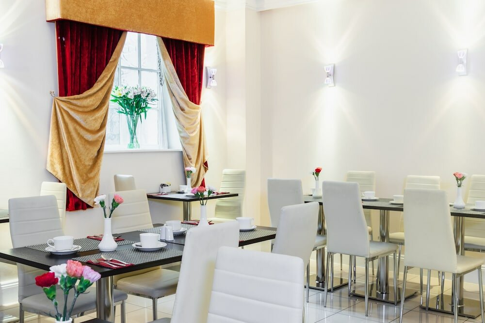 Фото Park Grand London Hyde Park