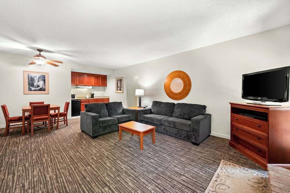 Фото Best Western Stagecoach Inn