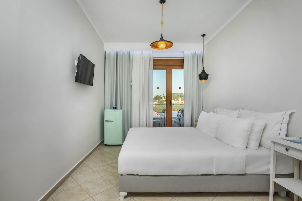 Фото Hesperides Hotel